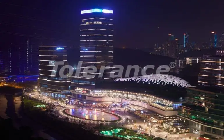 Квартира в Сарыер, Стамбул с бассейном: купить недвижимость в Турции - 23038