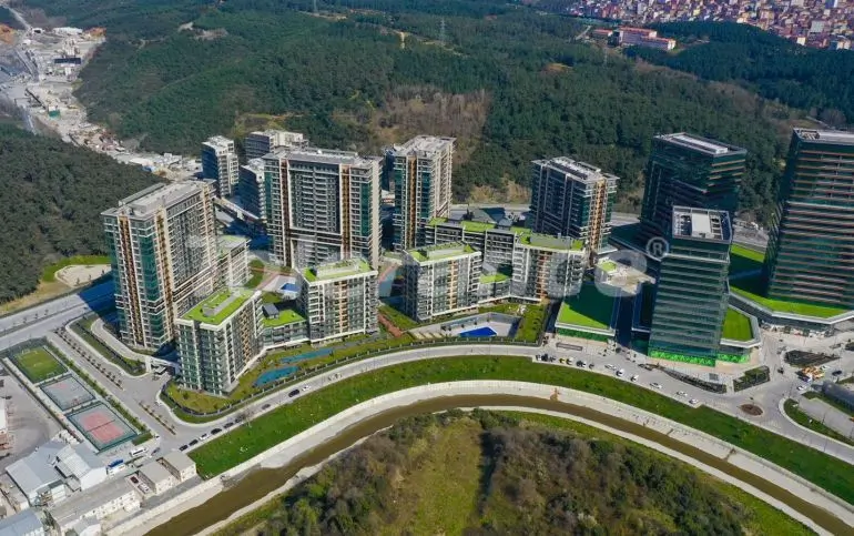 Квартира в Сарыер, Стамбул с бассейном: купить недвижимость в Турции - 23051