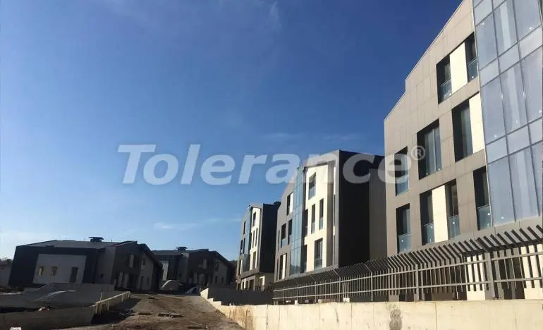 Квартира в Сарыер, Стамбул с бассейном: купить недвижимость в Турции - 26512