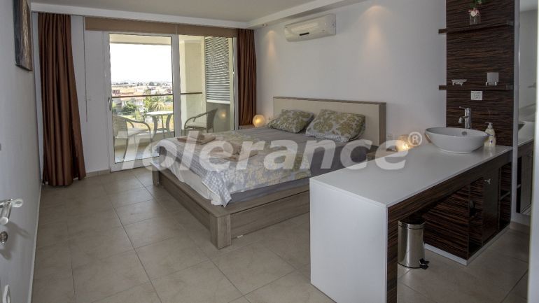 Квартира в Сиде с бассейном: купить недвижимость в Турции - 137193