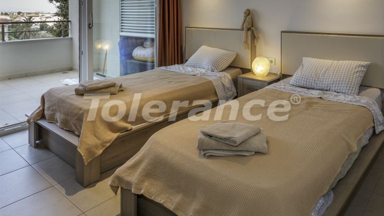 Квартира в Сиде с бассейном: купить недвижимость в Турции - 137197