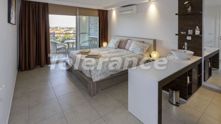 Квартира в Сиде с бассейном: купить недвижимость в Турции - 137199