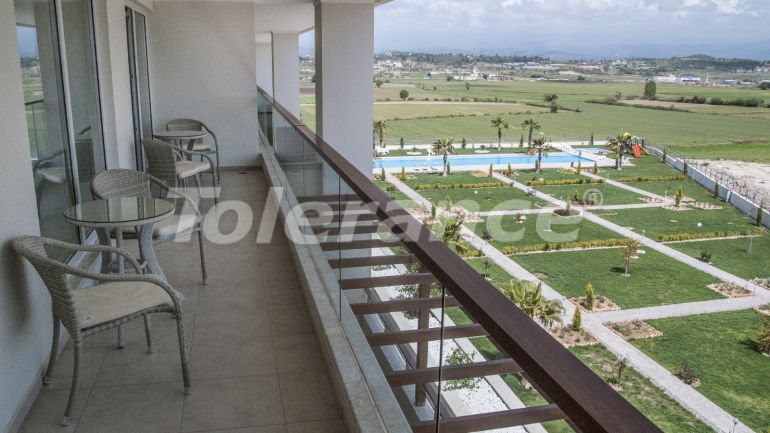 Квартира в Сиде с бассейном: купить недвижимость в Турции - 137201