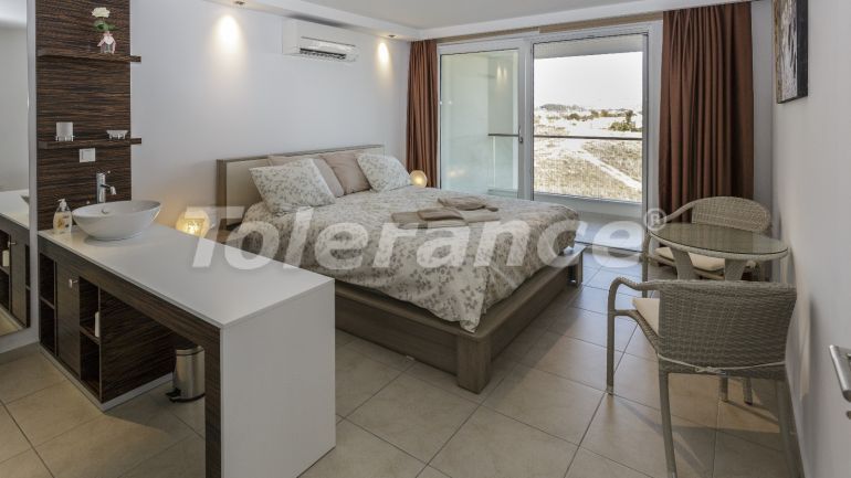 Квартира в Сиде с бассейном: купить недвижимость в Турции - 137206