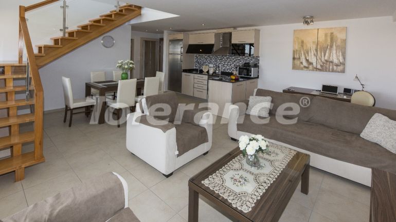 Квартира в Сиде с бассейном: купить недвижимость в Турции - 137208