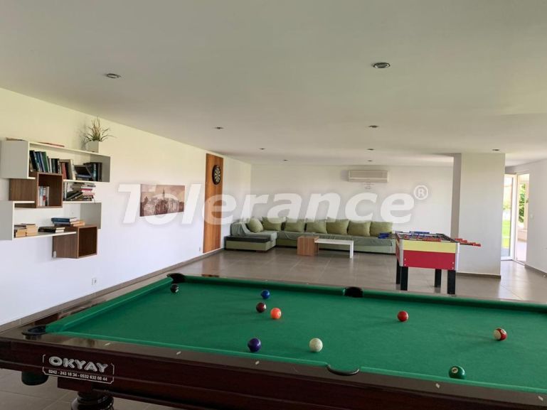 Квартира в Сиде с бассейном: купить недвижимость в Турции - 137226