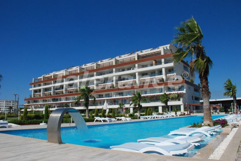 Квартира в Сиде с бассейном: купить недвижимость в Турции - 137227