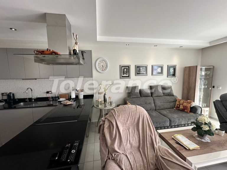 Квартира в Сиде с бассейном: купить недвижимость в Турции - 137449