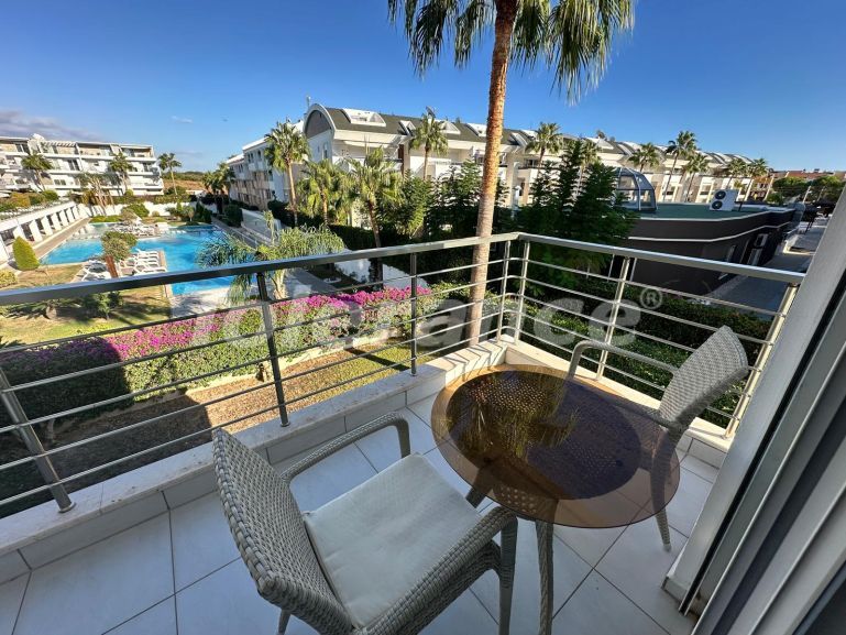 Квартира в Сиде с бассейном: купить недвижимость в Турции - 137455