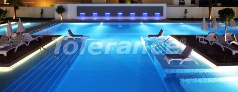 Квартира в Сиде с бассейном: купить недвижимость в Турции - 137469