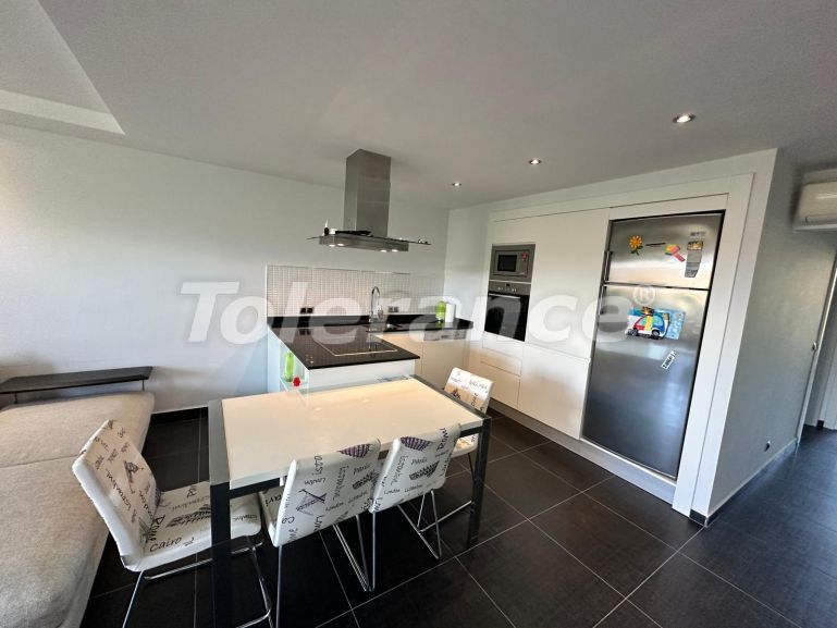 Квартира в Сиде с бассейном: купить недвижимость в Турции - 138091