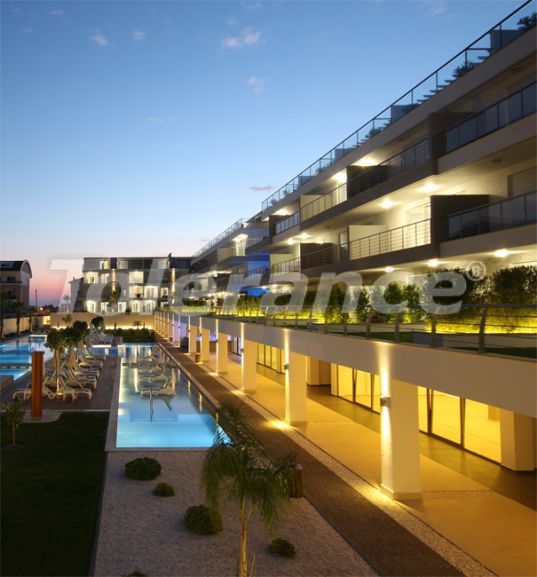 Квартира в Сиде с бассейном: купить недвижимость в Турции - 138092