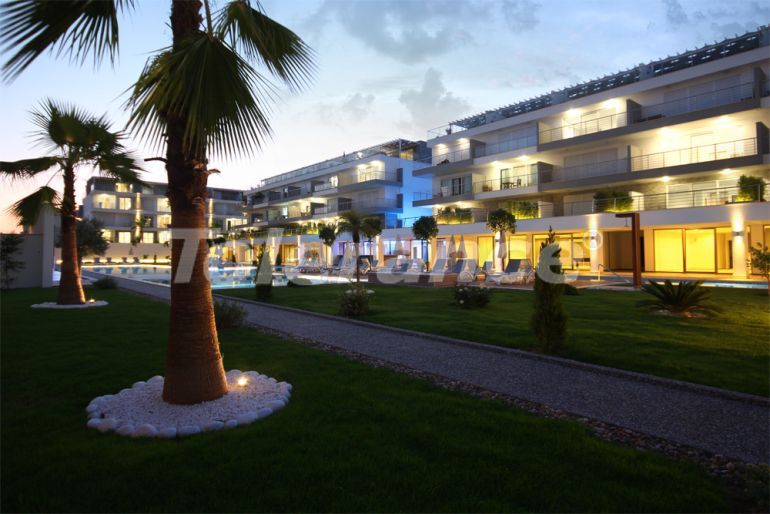 Квартира в Сиде с бассейном: купить недвижимость в Турции - 138093