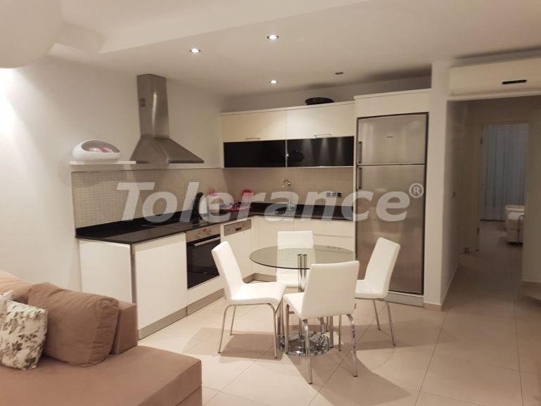 Квартира в Сиде с бассейном: купить недвижимость в Турции - 138141