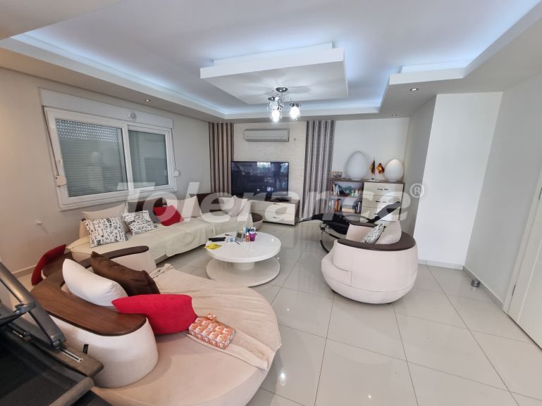 Квартира в Сиде с бассейном: купить недвижимость в Турции - 138292