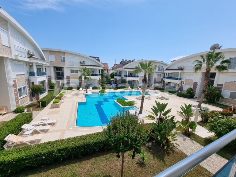 Квартира в Сиде с бассейном: купить недвижимость в Турции - 138296