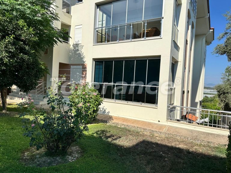 Квартира в Сиде с бассейном: купить недвижимость в Турции - 138797