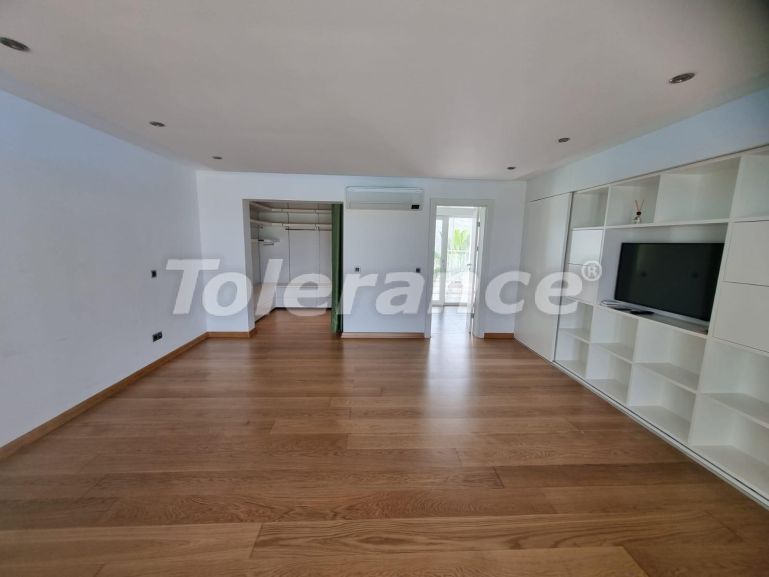 Квартира в Сиде с бассейном: купить недвижимость в Турции - 138863