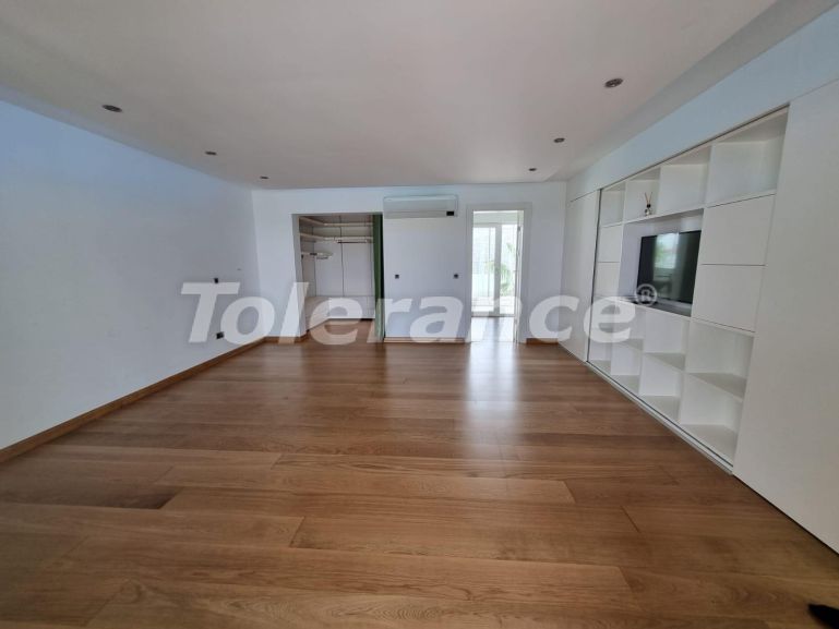 Квартира в Сиде с бассейном: купить недвижимость в Турции - 138876