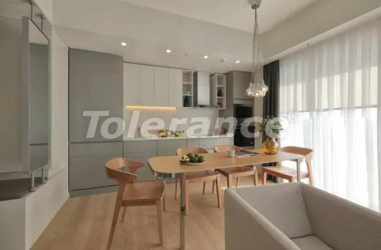 Квартира в Стамбуле с бассейном в рассрочку: купить недвижимость в Турции - 31553