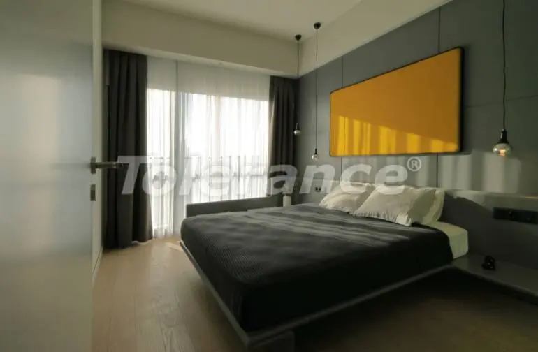 Квартира в Стамбуле с бассейном в рассрочку: купить недвижимость в Турции - 31557