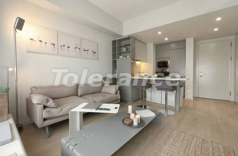 Квартира в Стамбуле с бассейном в рассрочку: купить недвижимость в Турции - 31570