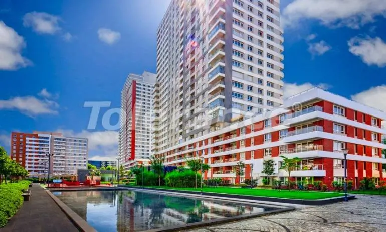 Квартира в Стамбуле с бассейном в рассрочку: купить недвижимость в Турции - 36423