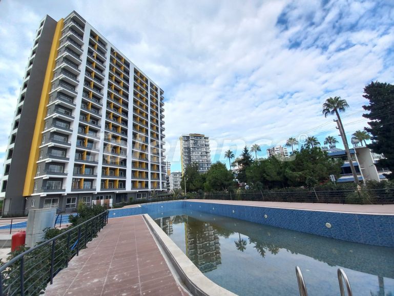 Квартира в Тедже, Мерсин, Мерсин вид на море с бассейном: купить недвижимость в Турции - 134340