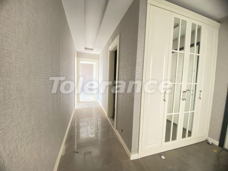 Квартира от застройщика в Тедже, Мерсин, Мерсин вид на море с бассейном: купить недвижимость в Турции - 137114