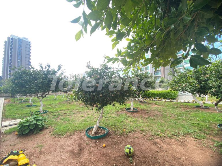 Квартира в Тедже, Мерсин, Мерсин с бассейном: купить недвижимость в Турции - 138163