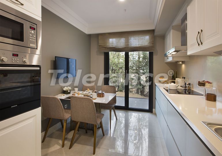 Квартира от застройщика в Умрание, Стамбул с бассейном: купить недвижимость в Турции - 80745