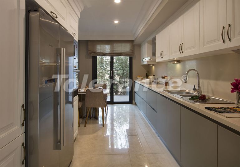 Квартира от застройщика в Умрание, Стамбул с бассейном: купить недвижимость в Турции - 80748