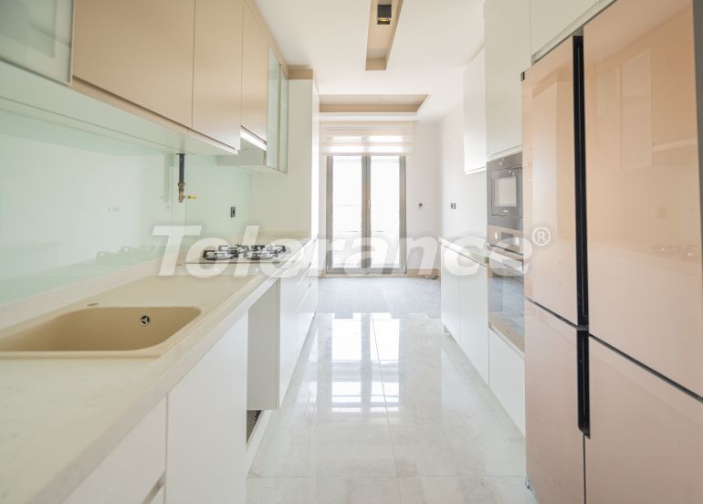 Квартира от застройщика в Ускюдар, Стамбул: купить недвижимость в Турции - 69148