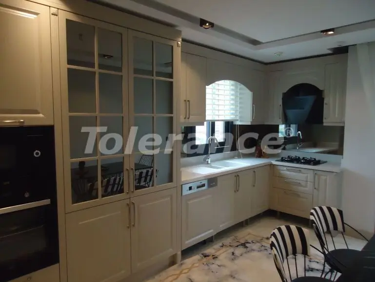 Квартира в Енишехир, Мерсин, Мерсин с бассейном: купить недвижимость в Турции - 34415