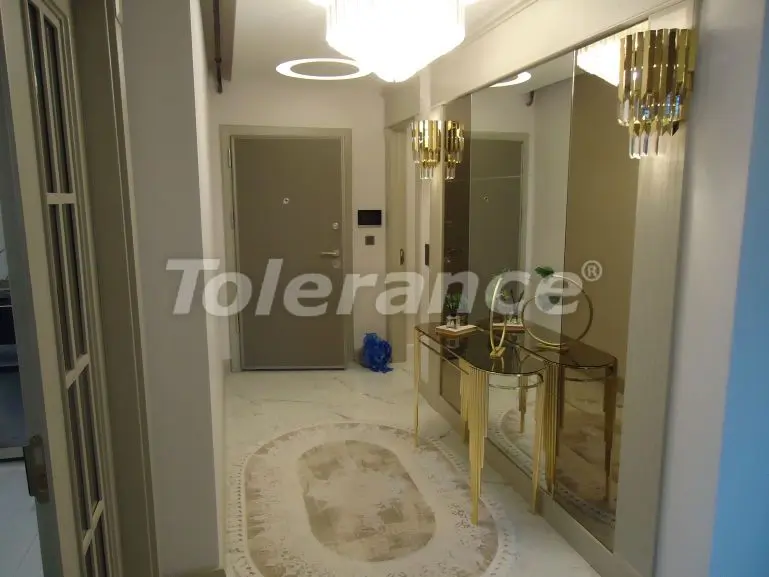 Квартира в Енишехир, Мерсин, Мерсин с бассейном: купить недвижимость в Турции - 34417