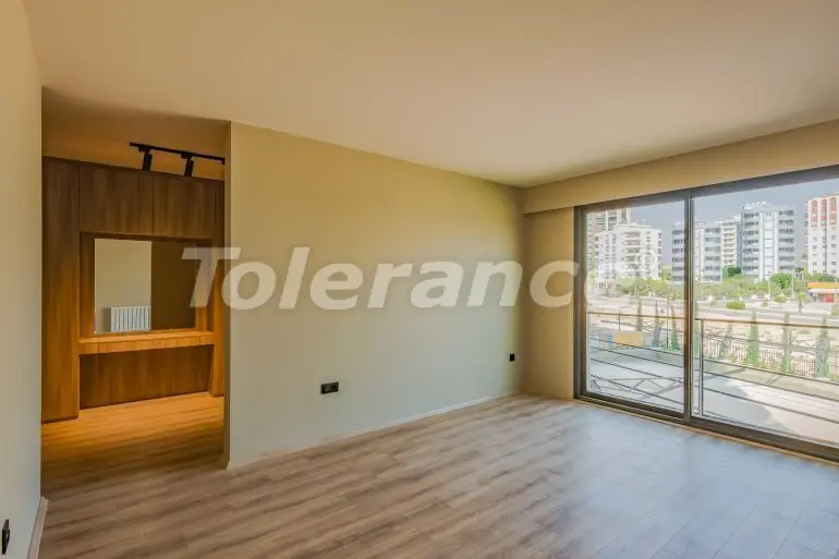 Квартира в Енишехир, Мерсин, Мерсин с бассейном: купить недвижимость в Турции - 35189