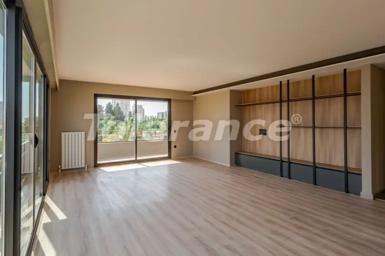 Квартира в Енишехир, Мерсин, Мерсин с бассейном: купить недвижимость в Турции - 35201