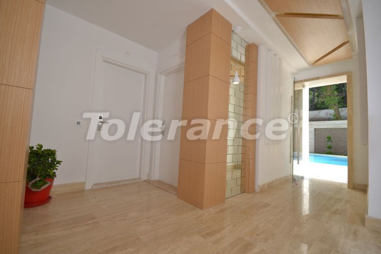 Отель в Центре Кемера, Кемер: купить недвижимость в Турции - 78932