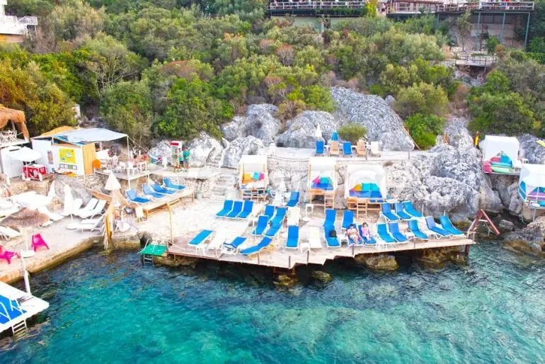 Отель в Каше с бассейном: купить недвижимость в Турции - 30540