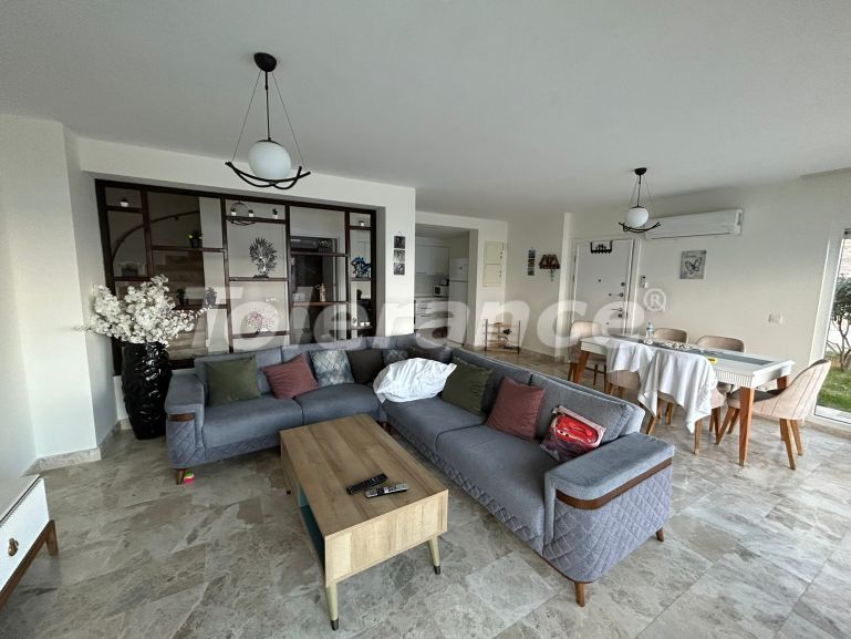 Вилла или дом в Адабюкю, Бодрум вид на море с бассейном: купить недвижимость в Турции - 70389