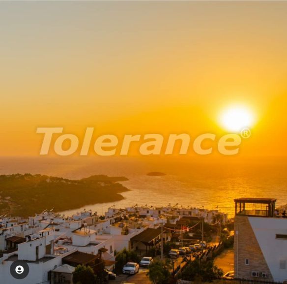 Вилла или дом в Адабюкю, Бодрум вид на море с бассейном: купить недвижимость в Турции - 70395