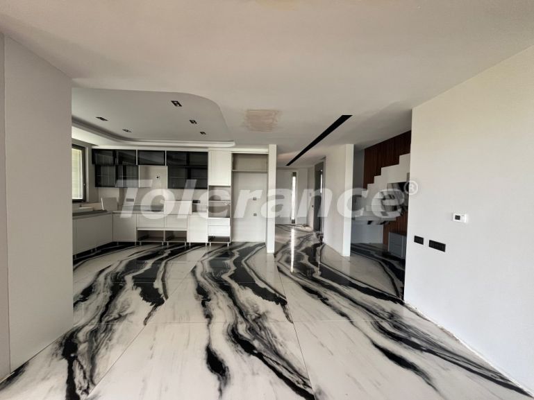 Вилла или дом от застройщика в Алтынташ, Анталия с бассейном: купить недвижимость в Турции - 107543