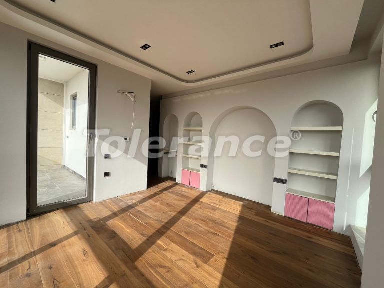 Вилла или дом от застройщика в Алтынташ, Анталия с бассейном: купить недвижимость в Турции - 107557