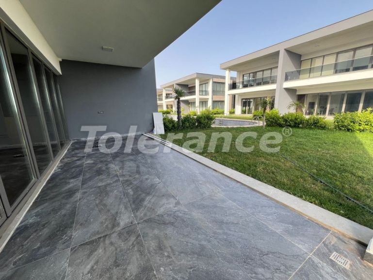 Вилла или дом от застройщика в Алтынташ, Анталия с бассейном: купить недвижимость в Турции - 107561