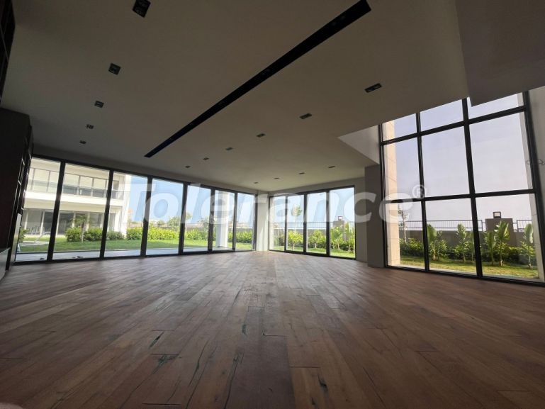 Вилла или дом от застройщика в Алтынташ, Анталия с бассейном: купить недвижимость в Турции - 107563