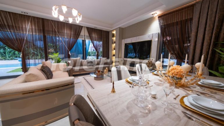 Вилла или дом от застройщика в Алтынташ, Анталия с бассейном в рассрочку: купить недвижимость в Турции - 135962