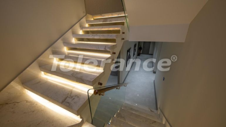 Вилла или дом от застройщика в Алтынташ, Анталия с бассейном в рассрочку: купить недвижимость в Турции - 135973