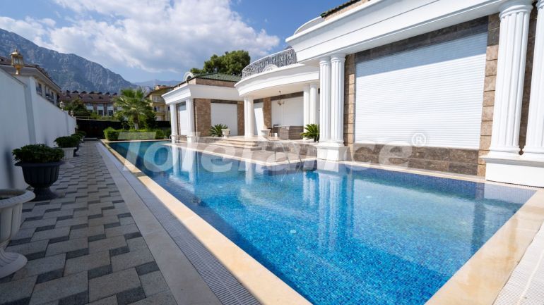 Вилла или дом от застройщика в Арсланбуджак, Кемер с бассейном - 102530 Вилла или дом от застройщика в Арсланбуджак, Кемер с бассейном: купить недвижимость в Турции - 102530