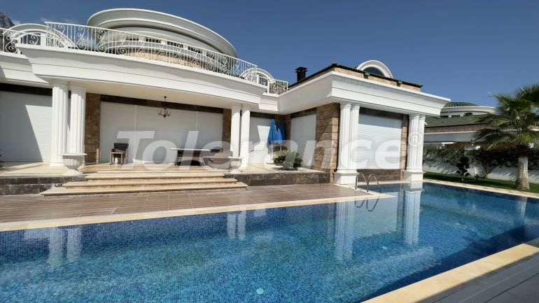 Вилла или дом от застройщика в Арсланбуджак, Кемер с бассейном - 102532 Вилла или дом от застройщика в Арсланбуджак, Кемер с бассейном: купить недвижимость в Турции - 102532