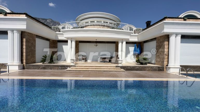 Вилла или дом от застройщика в Арсланбуджак, Кемер с бассейном - 102533 Вилла или дом от застройщика в Арсланбуджак, Кемер с бассейном: купить недвижимость в Турции - 102533